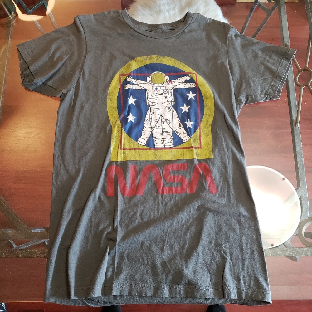 NASA Tee - Picture 2 of 4